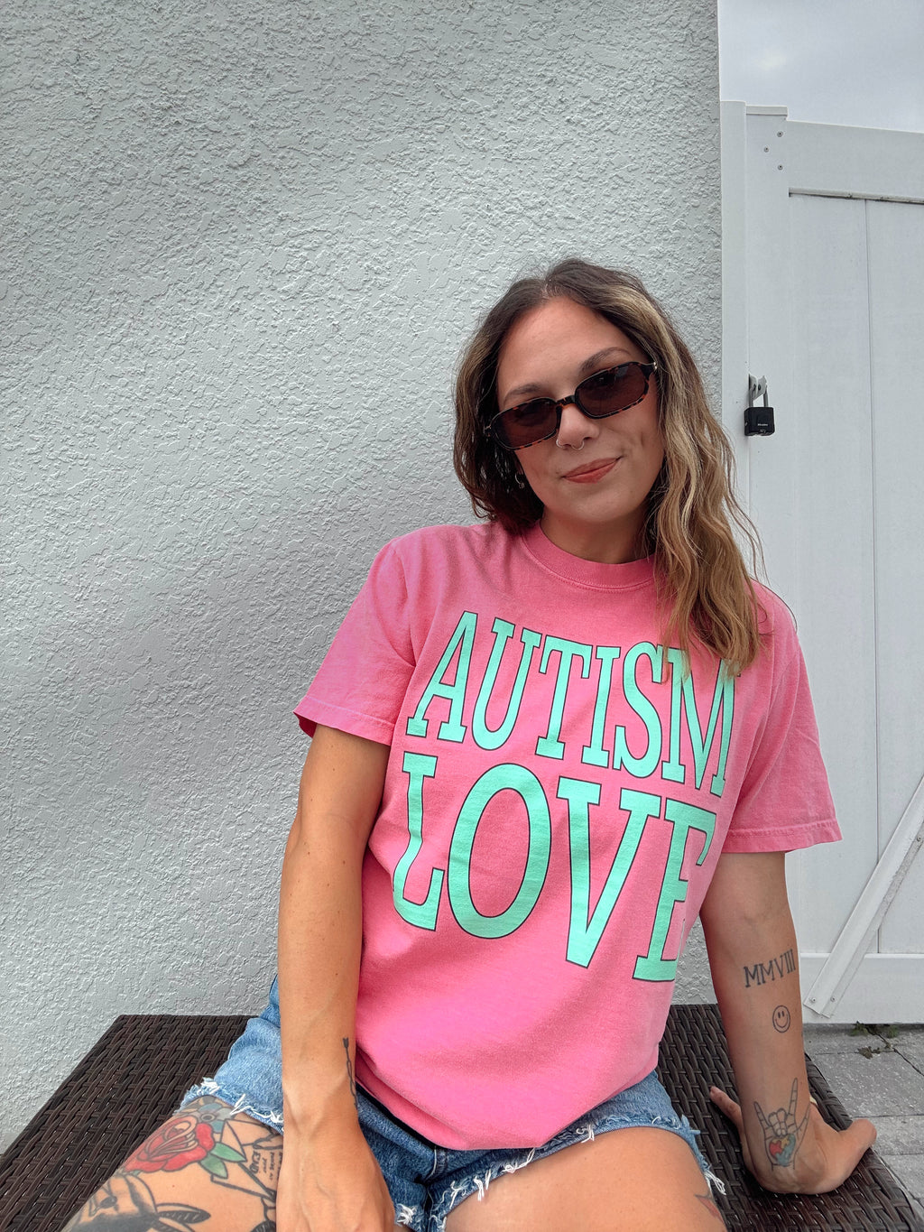 Unisex "Autism Love" T-Shirt