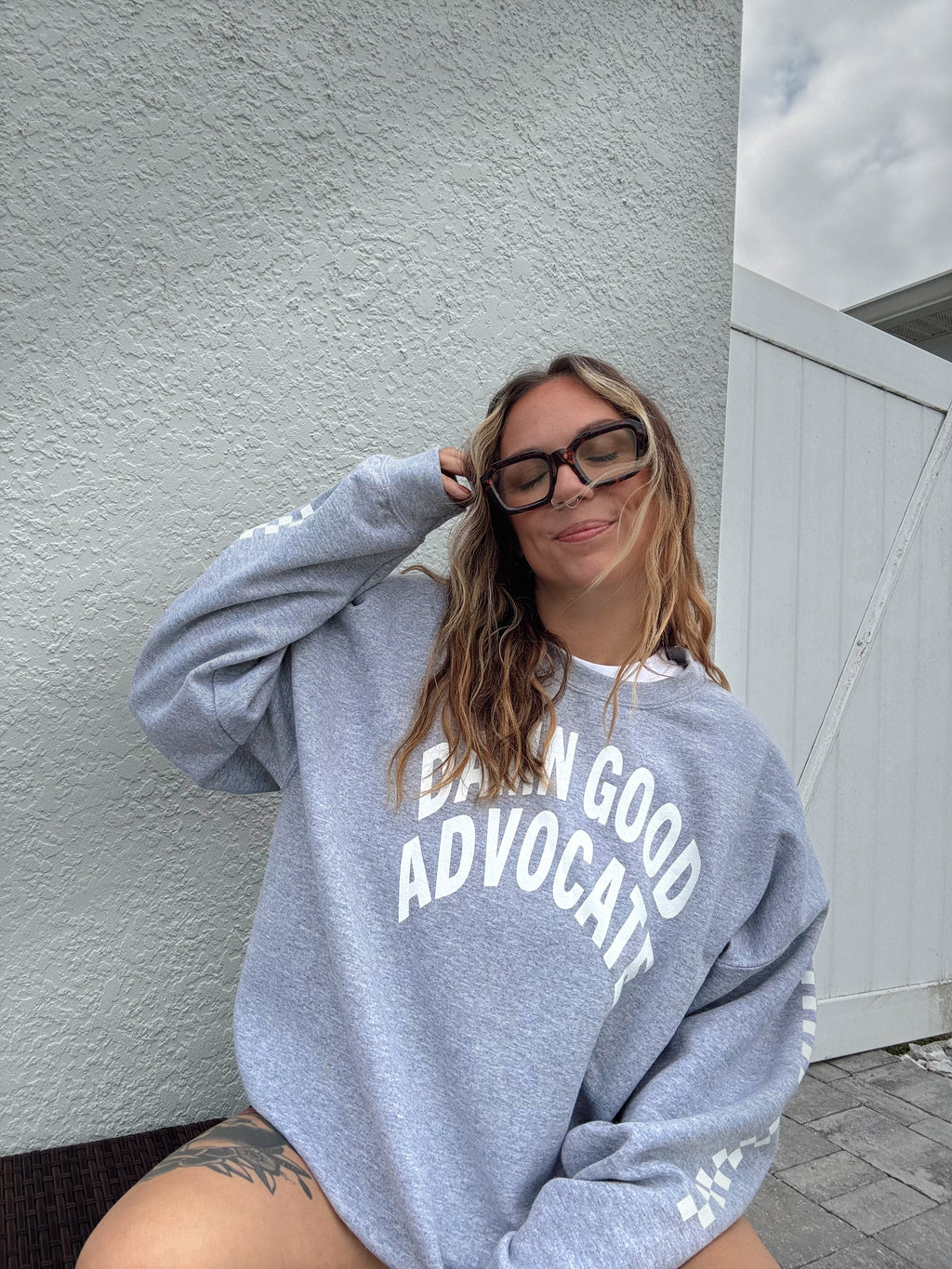 Damn Good Advocate™ Unisex Check Sweatshirt