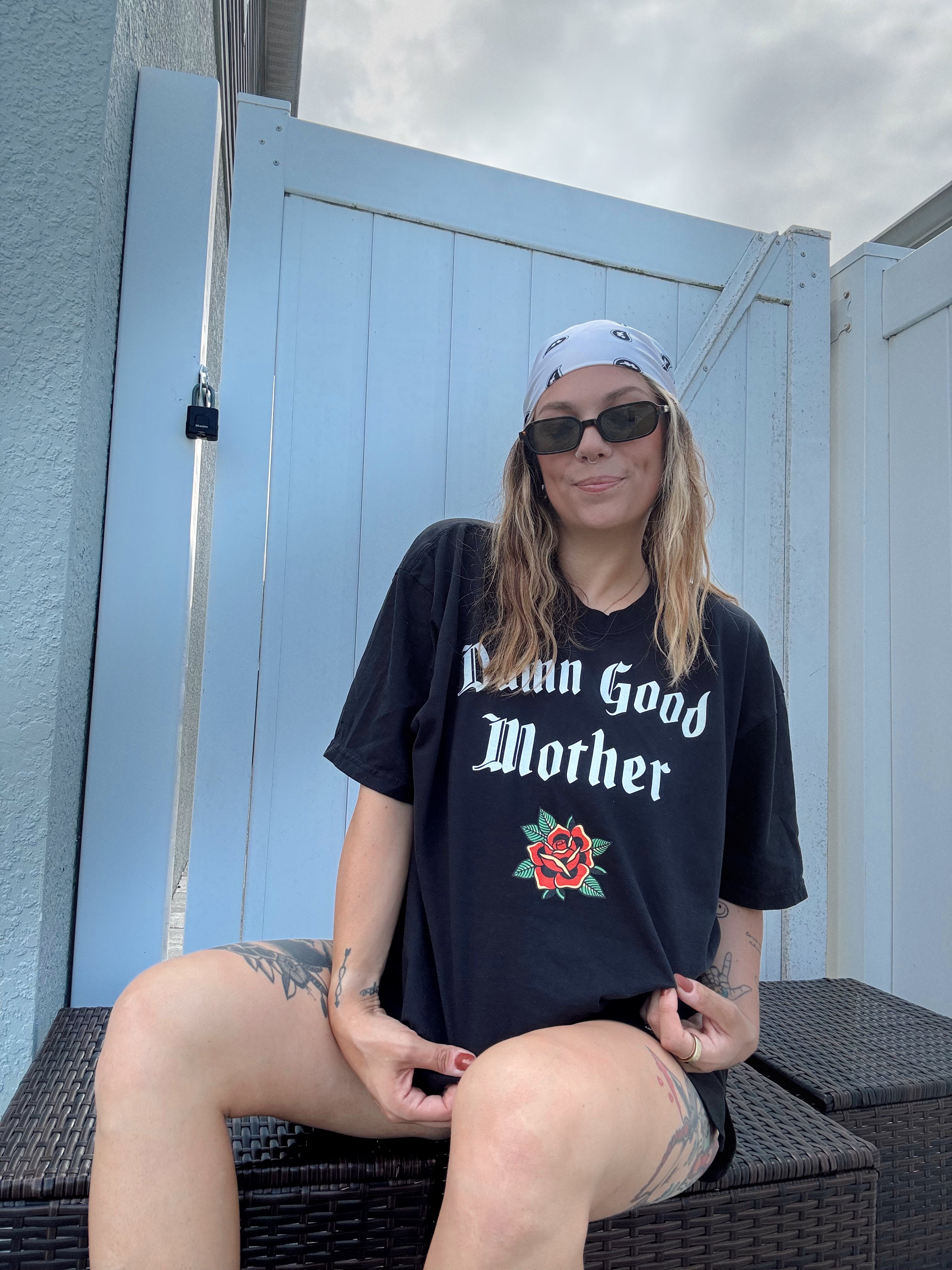 Unisex "Damn Good" T-Shirt